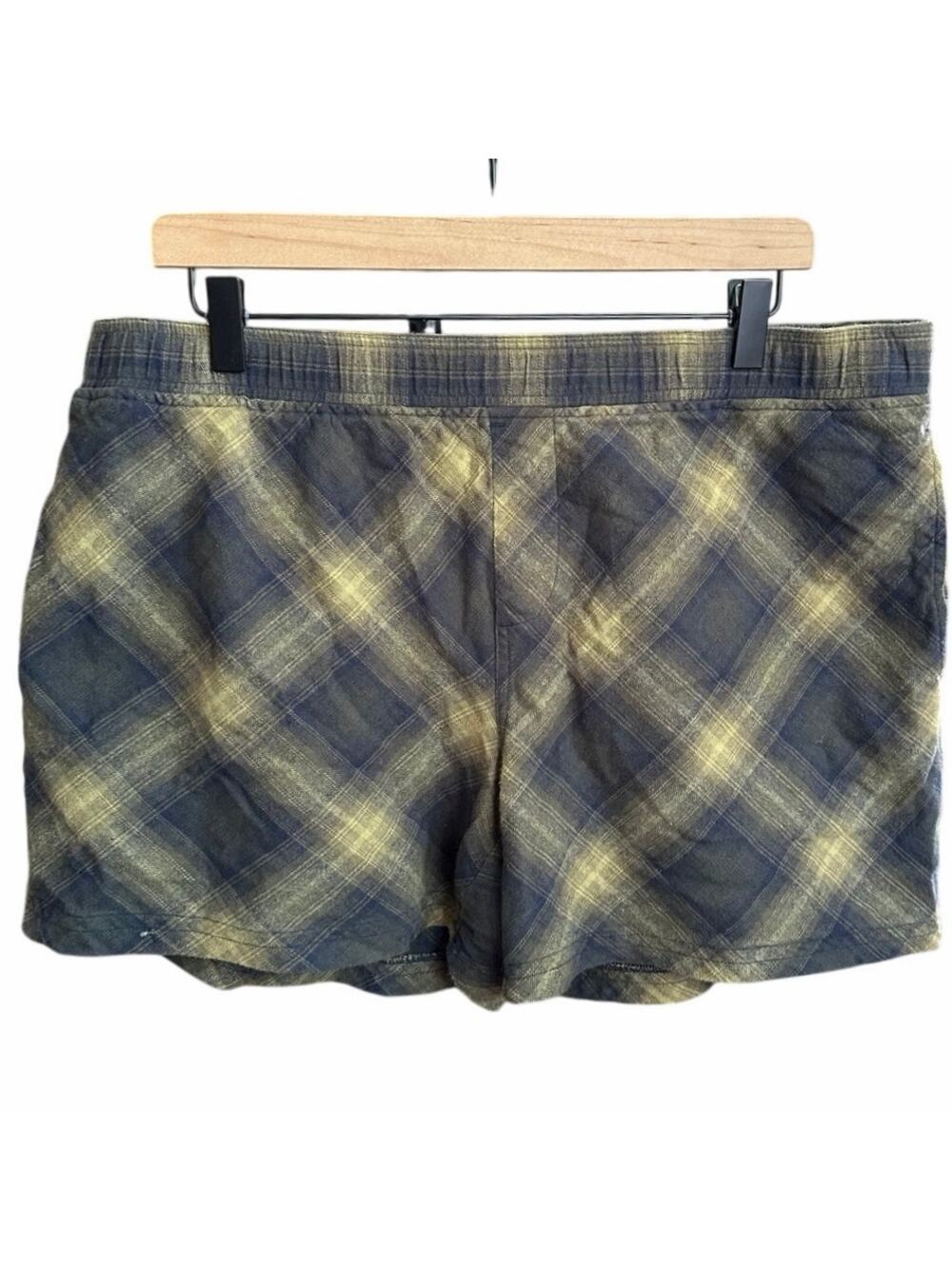 Pendleton Cotton Plaid Shorts Side Pockets Size‎ Large Green Comfortable